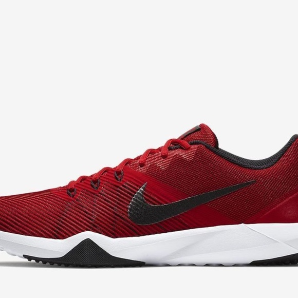 nike retaliation tr red